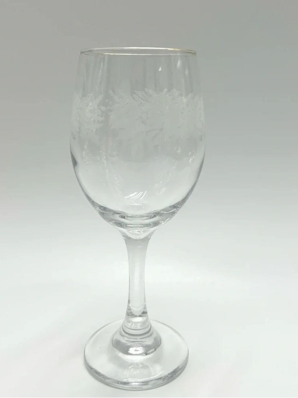 Clear Etched Wine Glass - Decorative Floral Stemware